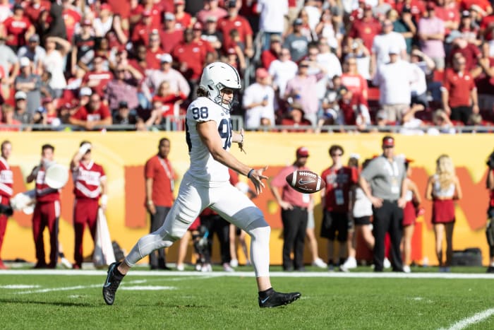 Jordan Stout Outback Bowl